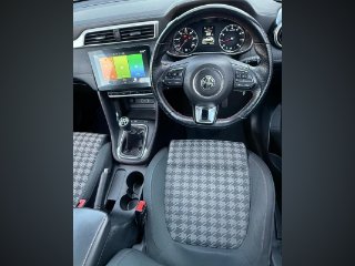 /photos/11533/dbc9d77f-7575-4267-9e9d-bc81621acbaa_i320x240.jpg
